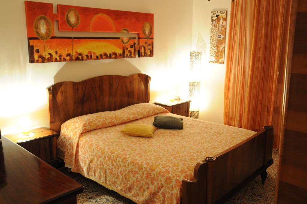 Casa Tarragona Alghero Ruang foto